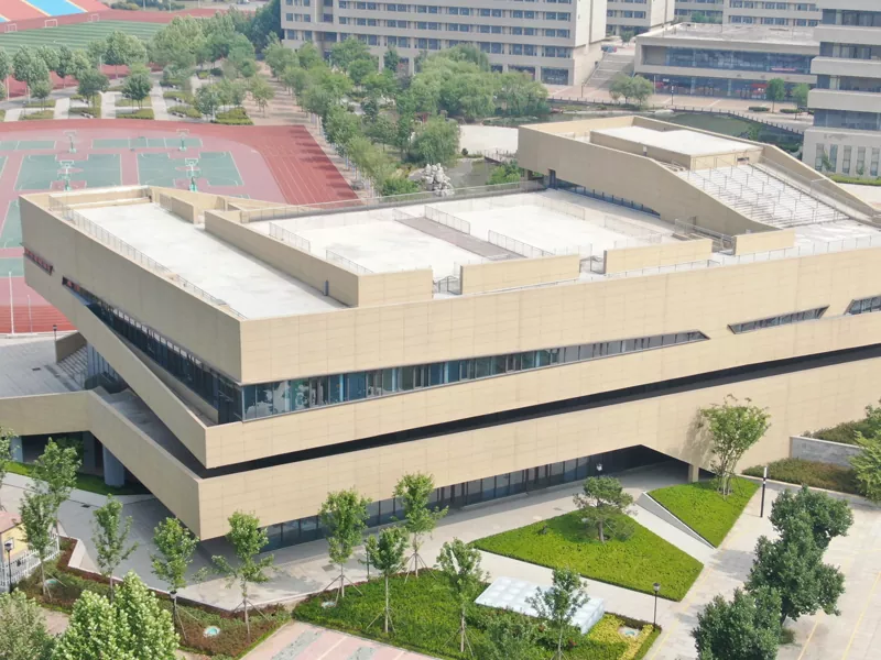 פארוואס קלייַבן אַ שולע שטאָל בנין פֿאַר דיין ווייַטער קאַמפּאַס פּרויעקט?